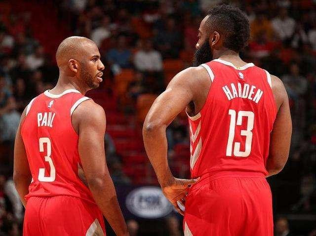  哈登准三双掌控节奏，快船主场轻取黄蜂队