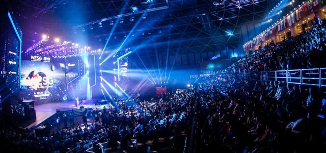  电竞舞台群星璀璨演绎精彩对决