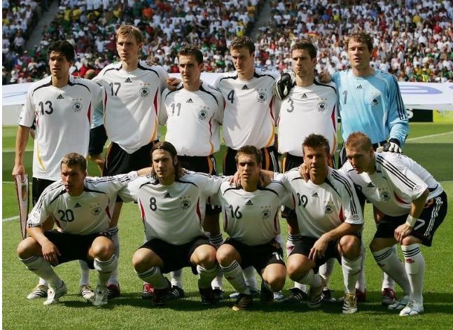  国际友谊赛开战，国家队磨合阵容