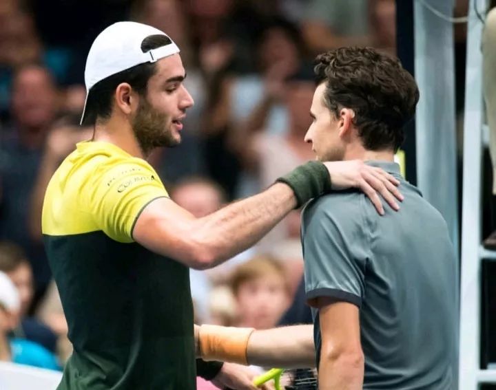  蒂姆底线相持显威力克名将成功复仇